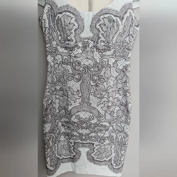 Emilio Pucci Sheath Dress Size 40 (US 4-6/S) Blue Lace Print Dress Made In Italy